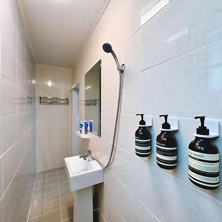 Haebangchon Itaewon 3 Bedroom Apartment Seoul Exterior photo